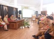 Sekdakot Roring Pimpin Rapat Keselarasan dan Penajaman Indikator RPJMD 13 Sekdakot Roring Pimpin Rapat Keselarasan dan Penajaman Indikator RPJMD
