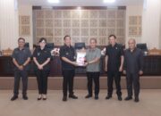 Wali Kota dan Wakil Wali Kota Tomohon Hadiri Rapat Paripurna DPRD Kota Tomohon Bahas Ranperda Perubahan APBD 2025