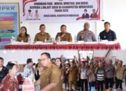 Peduli Kepada Kaum Lansia, Pemkab Minahasa Serahkan Bantuan Dan Berikan Pembimbingan