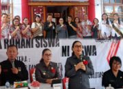 Kunjungi SMP N 1 Langowan, Berikan Arahan Dalam Sosialisasi Bina Rohani Siswa, Wabub Vasung Ajak Para Pelajar Rajin Ibadah 8 Kunjungi SMP N 1 Langowan, Berikan Arahan Dalam Sosialisasi Bina Rohani Siswa, Wabub Vasung Ajak Para Pelajar Rajin Ibadah