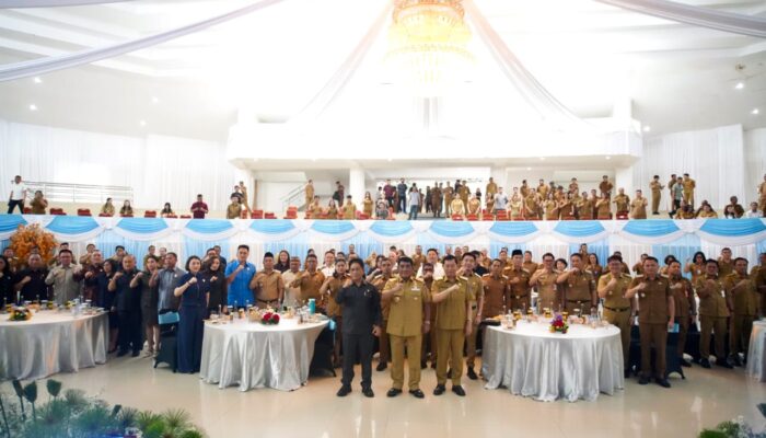 Sekda Edwin Roring Wakili Wali Kota Tomohon dalam Rakor Pemerintahan