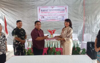 Sertijab Camat, Donald Lumingkewas Resmi Gantikan Sisca Maseo di Kecamatan Langowan Barat 3 IMG 20251031 WA0061