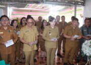 Wawli Sendy Hadiri Ibadah Penghiburan Alm. Drs. Ernest Demas Mamangkey