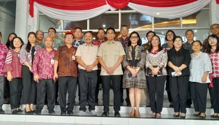 Wakili RD-VaSung, Sekda Watania Terima Kunker Wamendagri Akhmad Wiyagus di Minahasa