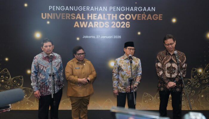Dukung Program JKN, Ratusan Kepala Daerah Terima Penghargaan di UHC Awards 2026