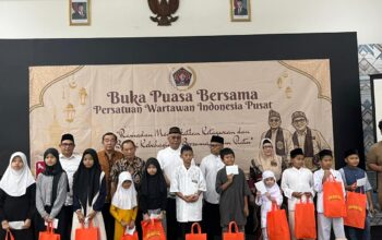 PWI Pusat Buka Puasa Bersama Yatim Piatu, Perkuat Solidaritas dan Kepedulian Sosial