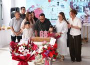 Syukur HUT Ke-68 Bupati Dondokambey, Rayakan Dengan Ibadah Bersama Keluarga