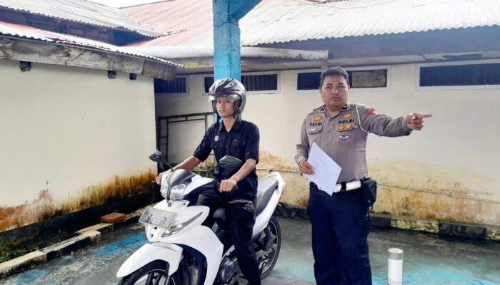 Penting…,(Satlantas) Polres Minahasa Perkuat Edukasi Keselamatan Bagi Pengendara Pemula Untuk Dapatkan SIM