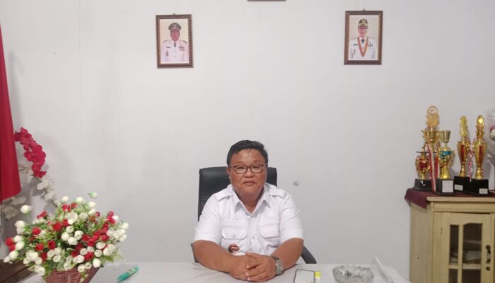 Camat Donald Lumingkewas Imbau Hal Ini Pada Calon Hukum Tua dan Pendukung Jelang Pilhut 2026 di Kecamatan Langowan Barat