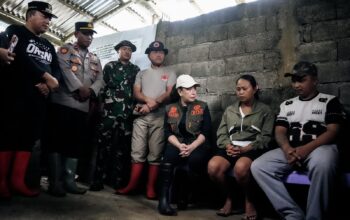 Dukungan Moril untuk Keluarga Queentania, Wabup VaSung Tinjau Langsung Posko Pencarian di Hari ke-5
