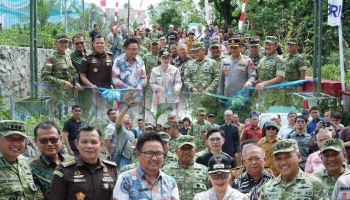 Vidcon Bersama Presiden RI Prabowo, Wabup Vanda Sarundajang Hadiri Peresmian Jembatan Perintis Garuda Armco di Pineleng