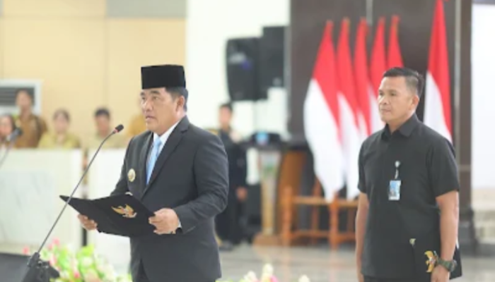 Gubernur Yulius Selvanus Lantik Pejabat Fungsional, Dorong Penguatan Kinerja dan Pelayanan Publik