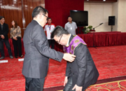 Rektor Unsrat Lantik Dekan Baru, Fapet Targetkan Lulusan Lebih Cepat Terserap Dunia Kerja