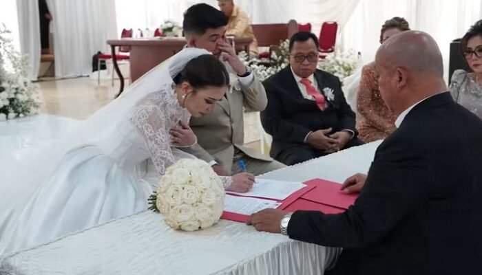 Putri Terkasih Bupati Minahasa RD, Sarah Dondokambey Hari Ini Menikah di GMIM Petra Sawangan