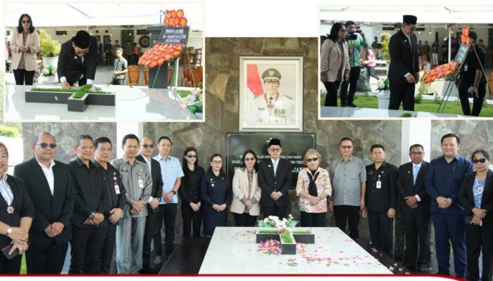 Peringati HUT ke-36 Kota Bitung, Wali Kota Hengky Honandar Ziarah ke Makam SHS di Kawangkoan Diterima Wabup Vanda Sarundajang